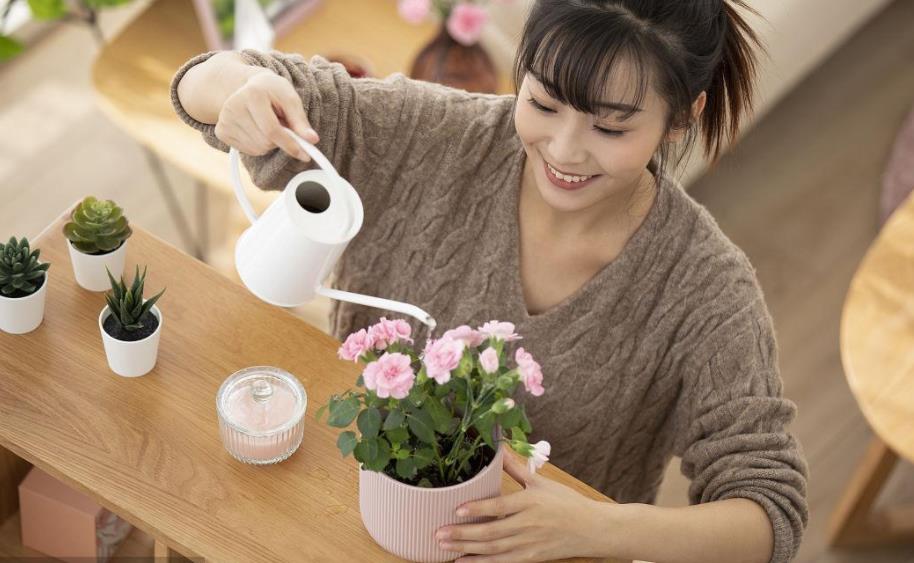 多澆“酸水”，讓百花齊放